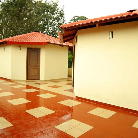 Ack Palacce Inn Yercaud Exteriör bild