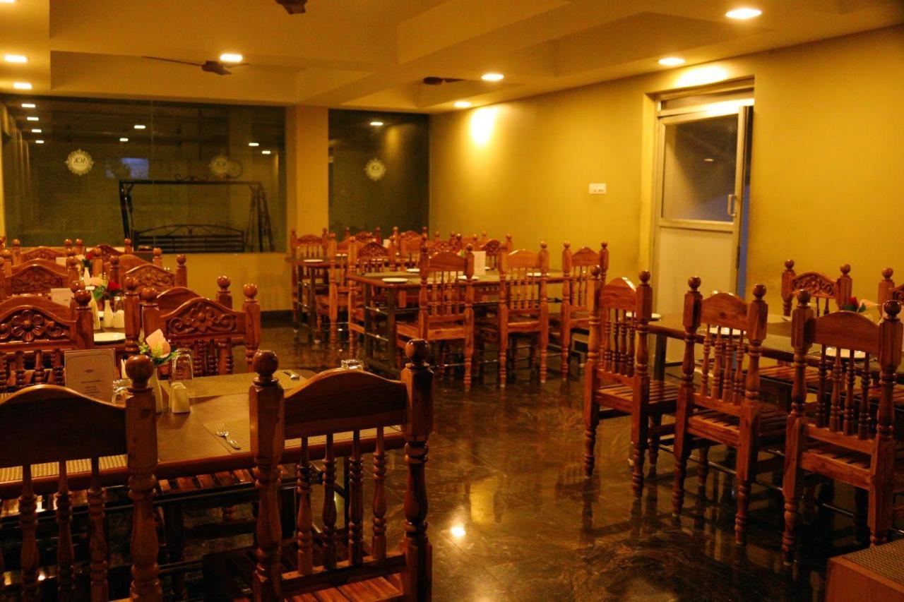Ack Palacce Inn Yercaud Exteriör bild