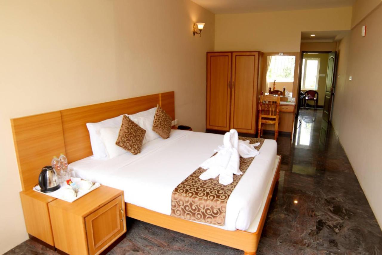 Ack Palacce Inn Yercaud Exteriör bild