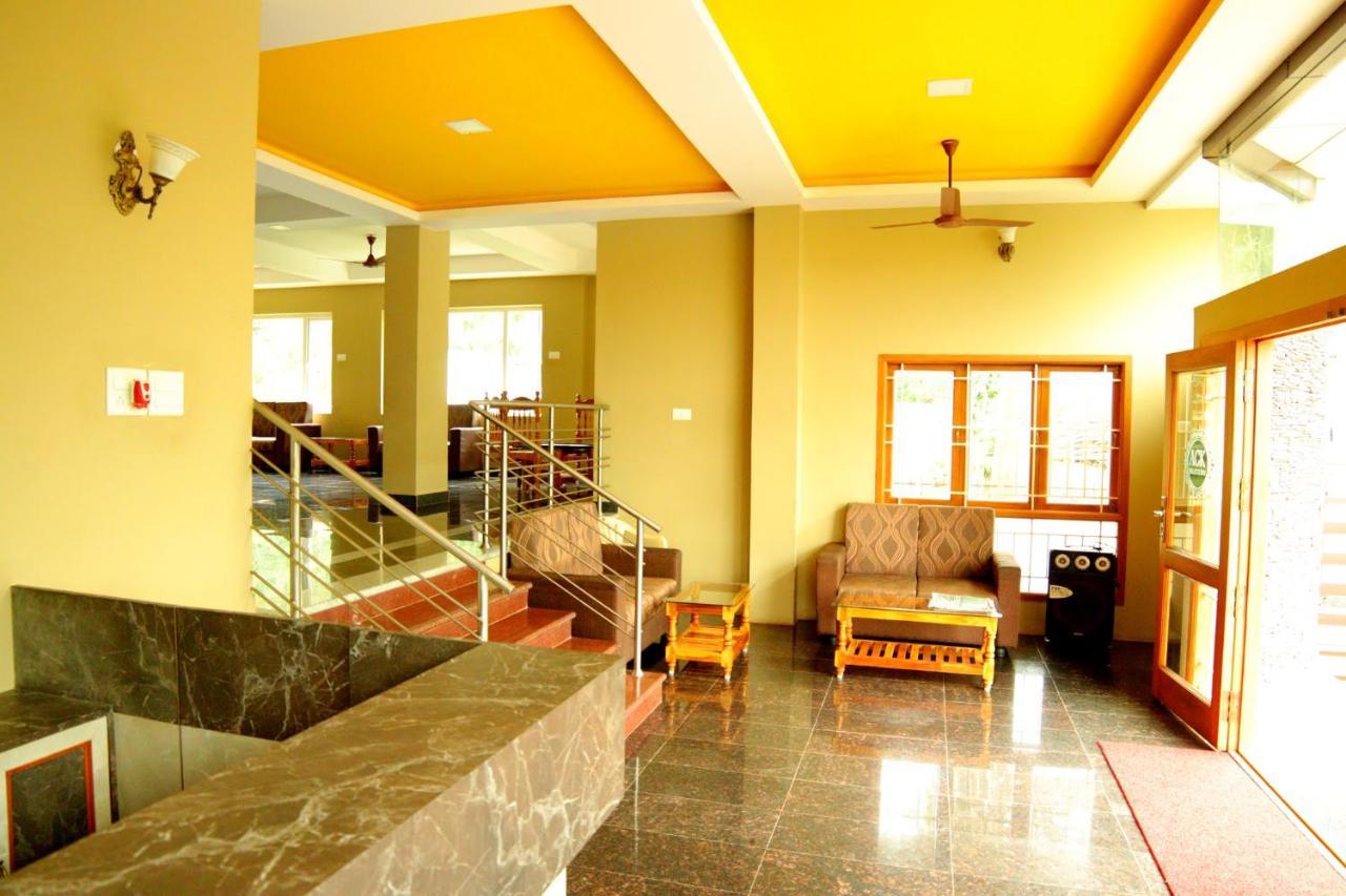 Ack Palacce Inn Yercaud Exteriör bild